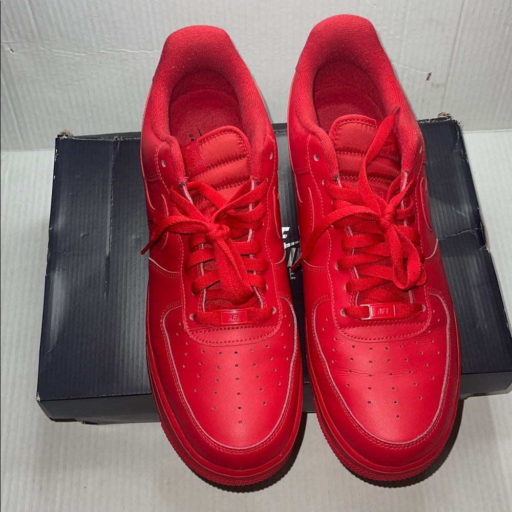 🆕listing…Air Force 1 ‘07 LV8 1 - Picture 2 of 11